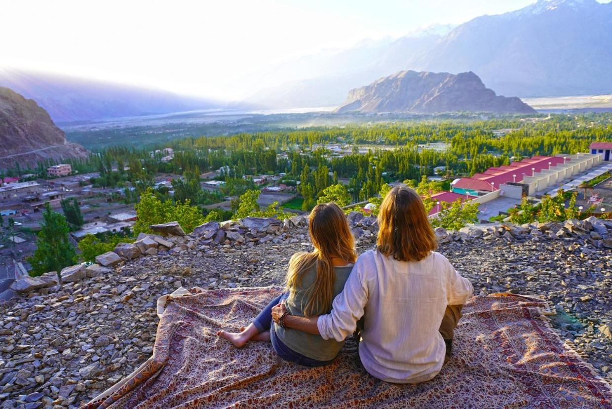 Hotel Mountain Lodge Skardu Exterior foto