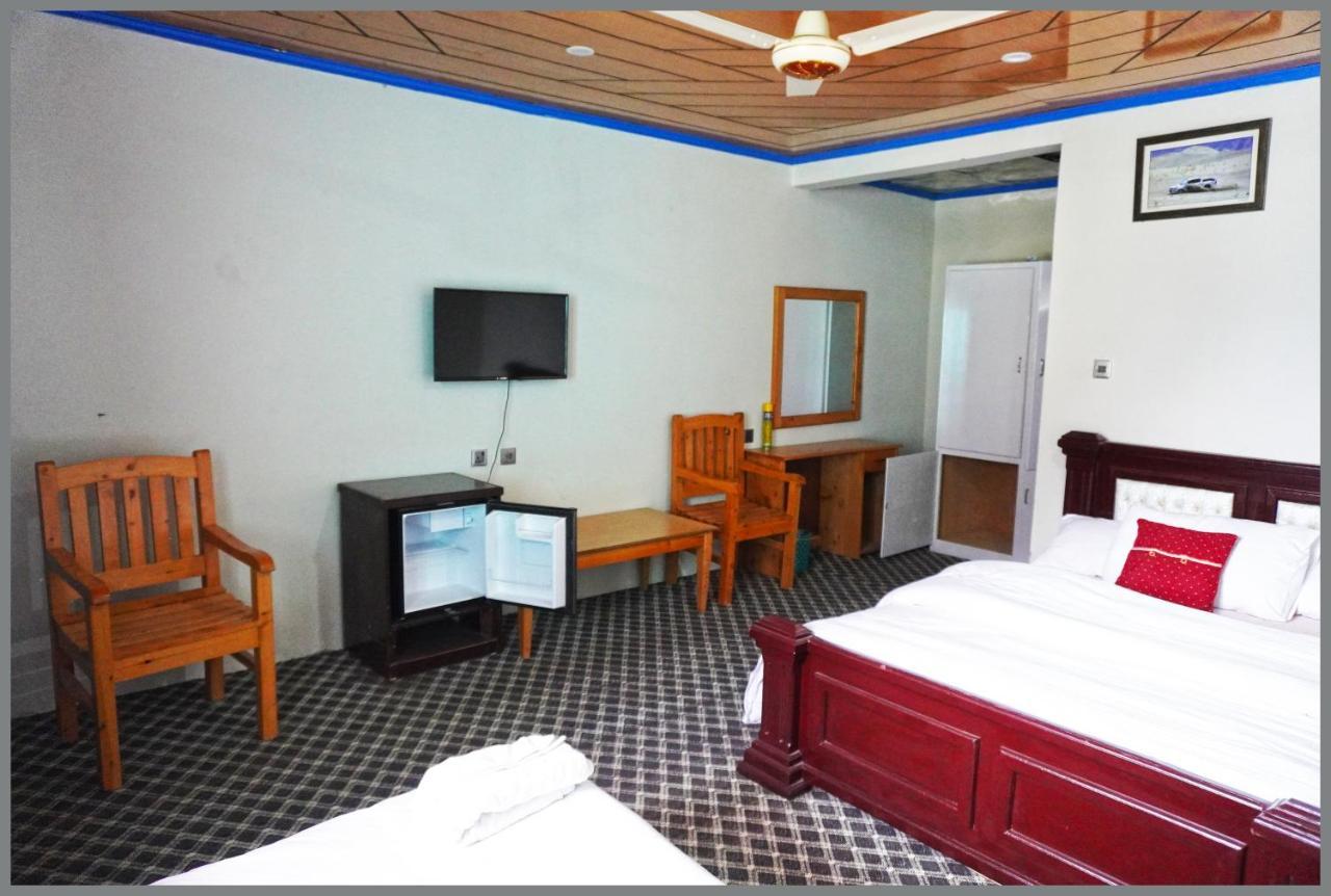 Hotel Mountain Lodge Skardu Exterior foto